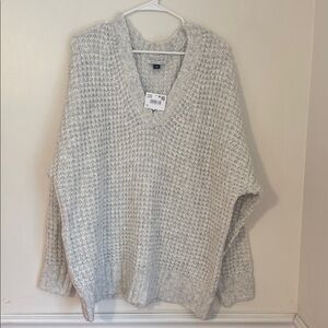 American Eagle Oversized Sweater NWT